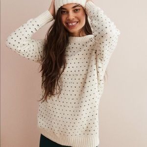 AERIE OVERSIZED HEART SWEATER